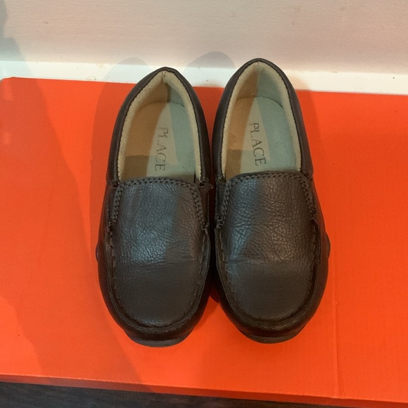 Toddler formal shoes. Like new, only used once for a wedding. - Picture 2 of 6